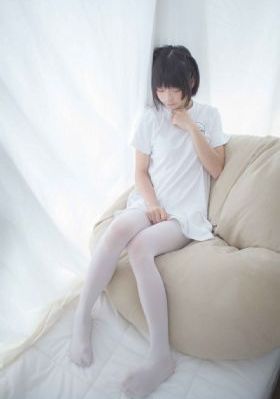 RyokoHirosue裸乳写真_手机在线看片