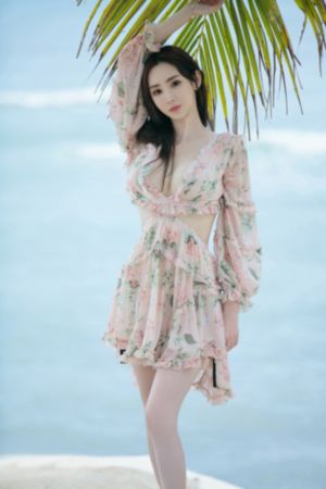 少妇肉欲干柴烈火_1080迅雷电影在线