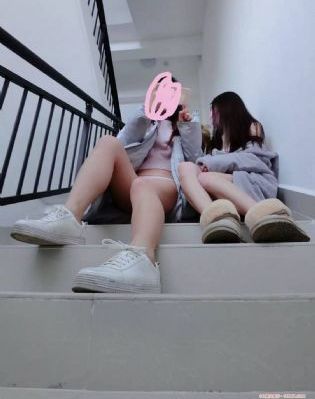 亲切的打朴克视频_超清BD在线观看