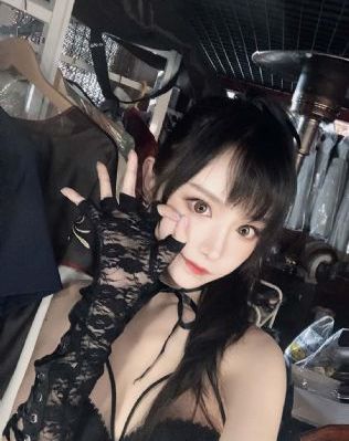 瑜伽裤美女被扒开粉嫩视频_高清手机在线看